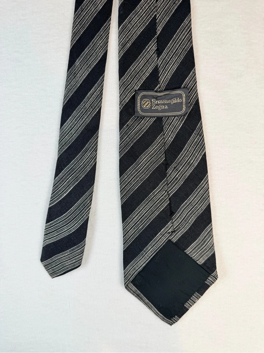 Ermenegildo Zegna 3” Black Tie with Silver-Gray Diagonal Stripes